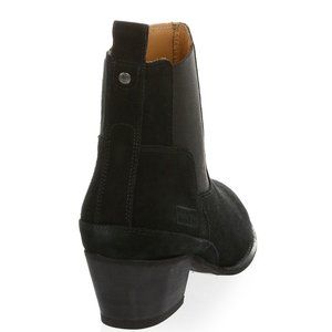 hunter suede ankle boots